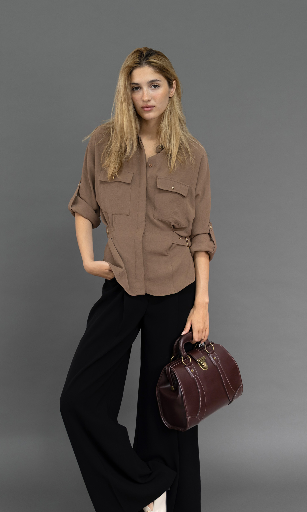 BEARA BEARA JACK GLADSTONE レザーバッグ JACK GLADSTONE